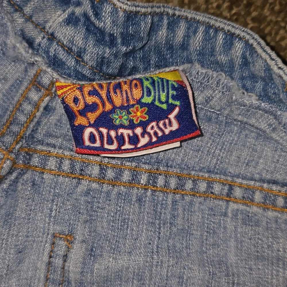 Vintage 90's Psycho Blue Outlaw Denim Shorts Size 9 - Picture 2 of 4